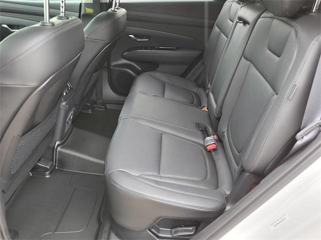 new 2025 Hyundai TUCSON Hybrid car, priced at $39,110