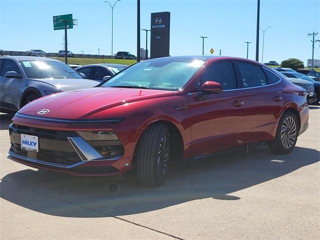 new 2024 Hyundai Sonata Hybrid car, priced at $34,155