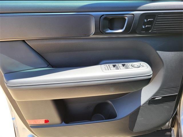 new 2025 Hyundai Santa Fe car, priced at $42,675