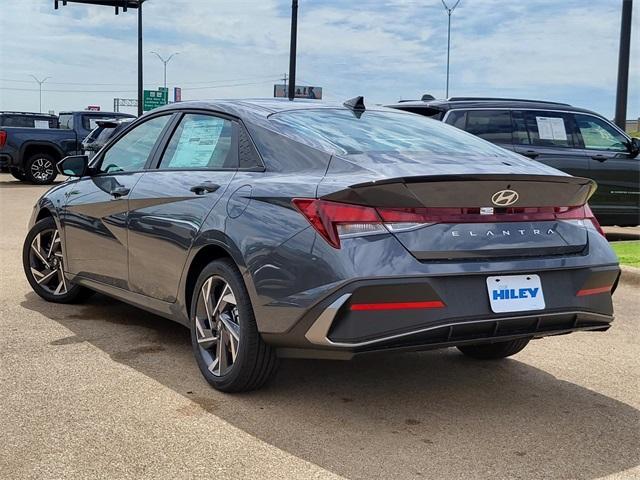 new 2025 Hyundai Elantra car, priced at $19,991