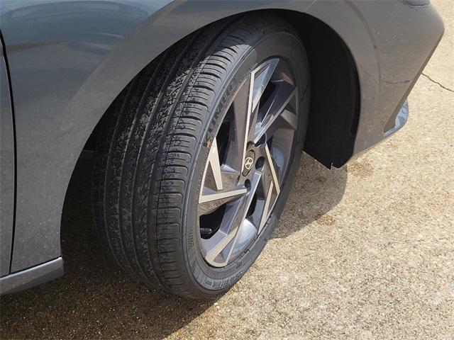 new 2025 Hyundai Elantra car, priced at $19,991