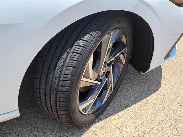 new 2025 Hyundai Elantra car, priced at $20,991