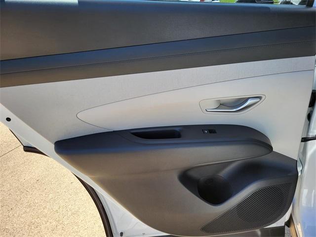 new 2025 Hyundai Tucson car, priced at $29,945