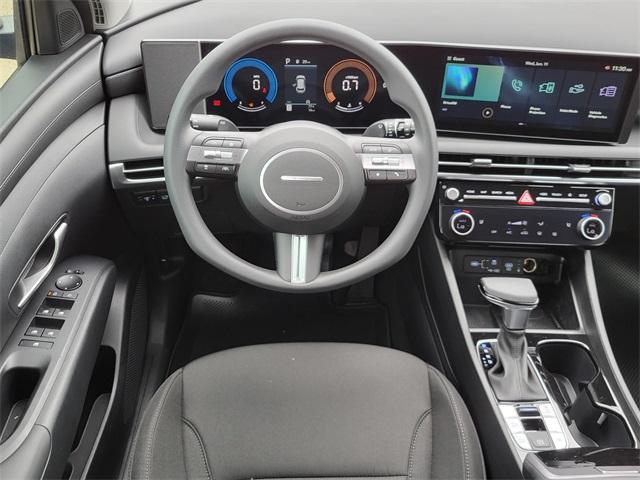 new 2025 Hyundai Tucson car, priced at $27,145
