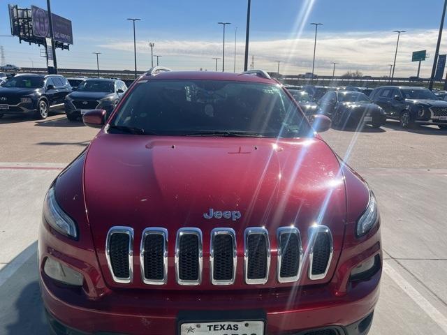 used 2016 Jeep Cherokee car