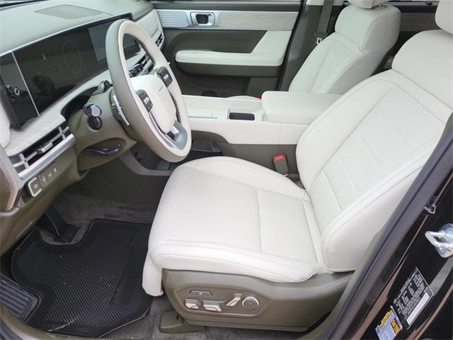 new 2025 Hyundai Santa Fe car, priced at $42,765