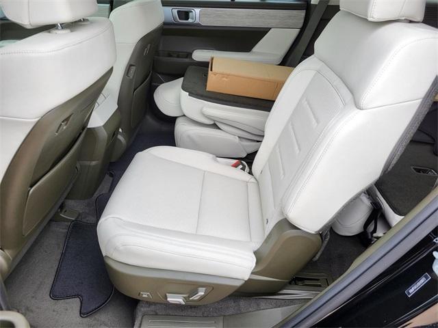 new 2025 Hyundai Santa Fe car, priced at $42,765