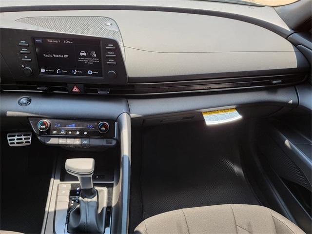 new 2025 Hyundai Elantra car, priced at $19,981