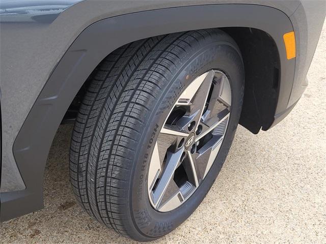 new 2026 Hyundai Tucson car, priced at $33,459