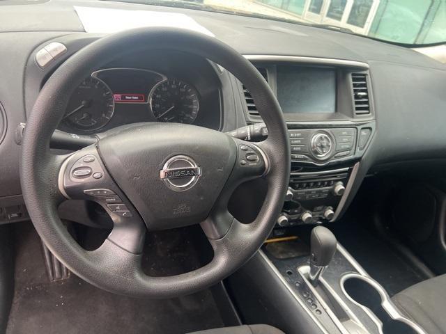 used 2020 Nissan Pathfinder car, priced at $13,991