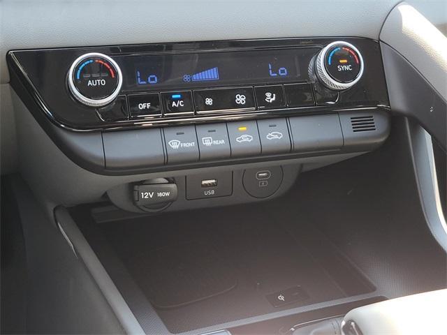 new 2025 Hyundai Elantra car, priced at $21,991