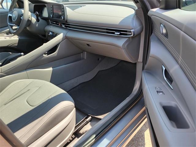 new 2025 Hyundai Elantra car, priced at $21,991