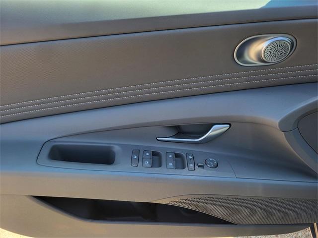 new 2025 Hyundai Elantra car, priced at $21,991