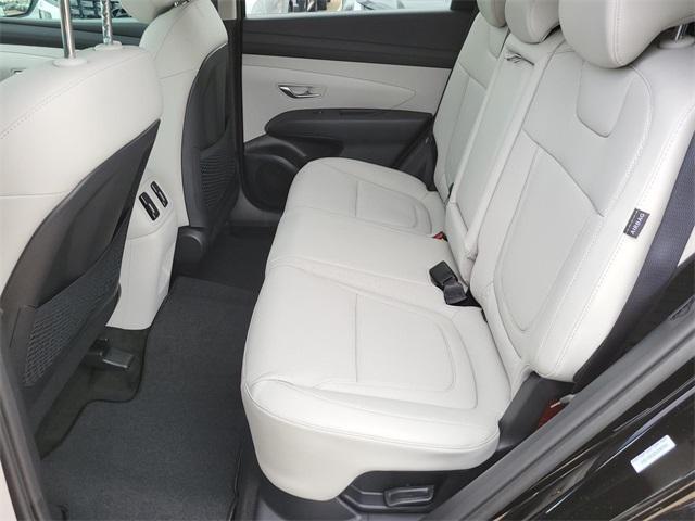 new 2025 Hyundai TUCSON Hybrid car, priced at $34,810