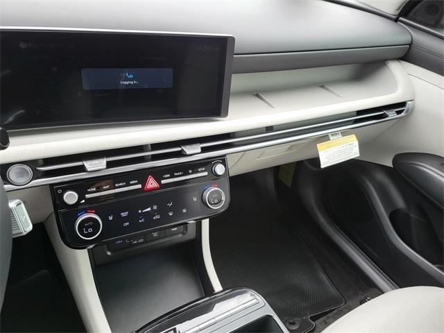 new 2025 Hyundai TUCSON Hybrid car, priced at $34,810