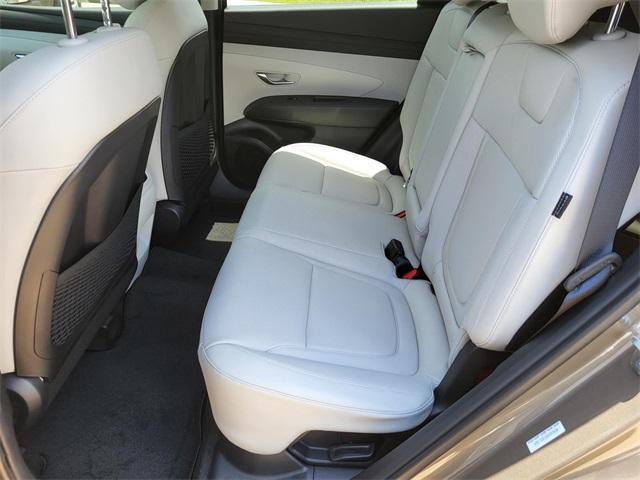 new 2025 Hyundai TUCSON Hybrid car, priced at $35,024