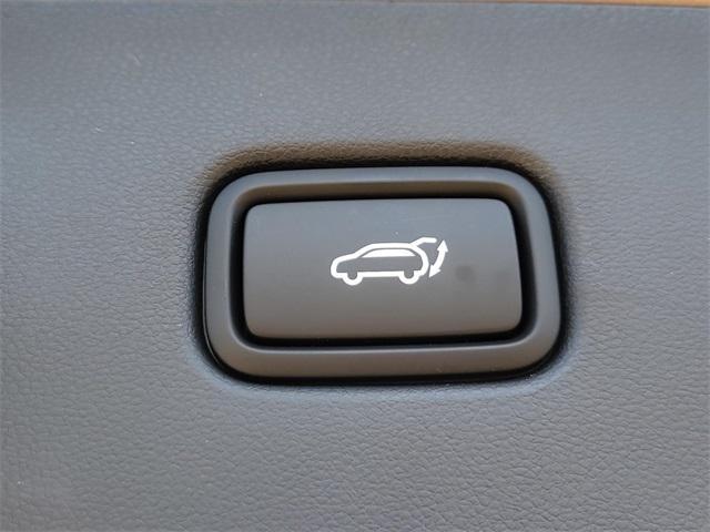 new 2025 Hyundai TUCSON Hybrid car, priced at $35,024