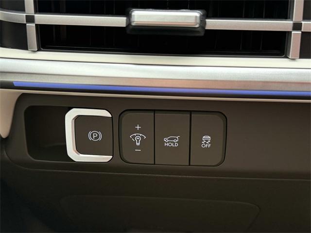 new 2025 Hyundai SANTA FE HEV car, priced at $44,125