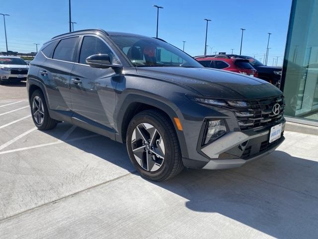 new 2025 Hyundai Tucson car, priced at $30,450