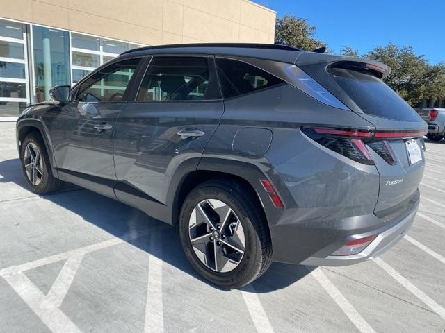 new 2025 Hyundai Tucson car, priced at $30,450