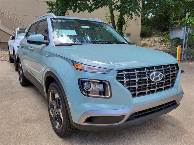 new 2025 Hyundai Venue car, priced at $21,585