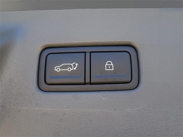 used 2025 Hyundai Santa Fe car, priced at $33,321