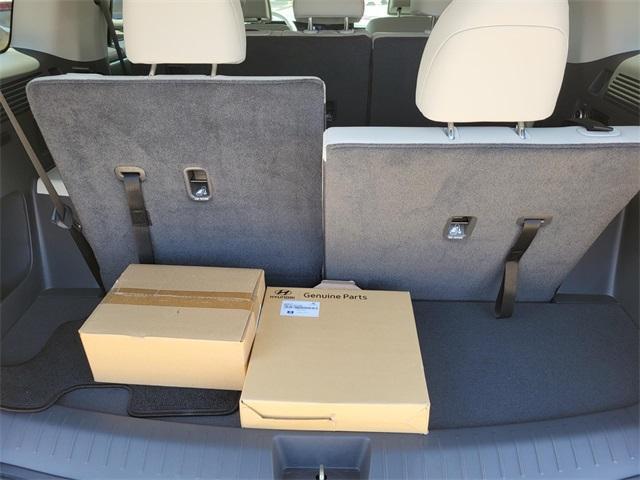 used 2025 Hyundai Santa Fe car, priced at $33,321