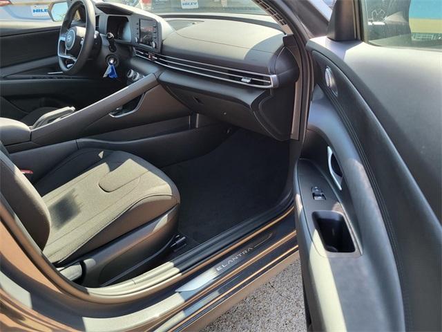 new 2025 Hyundai Elantra car, priced at $22,974