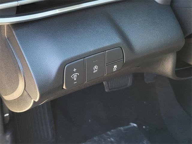 new 2025 Hyundai Elantra car, priced at $22,974