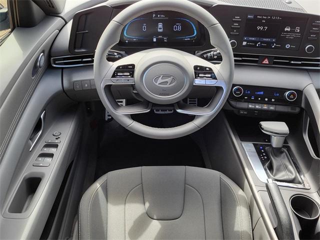 new 2025 Hyundai Elantra car, priced at $21,991