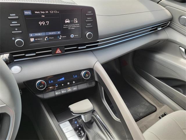 new 2025 Hyundai Elantra car, priced at $21,991
