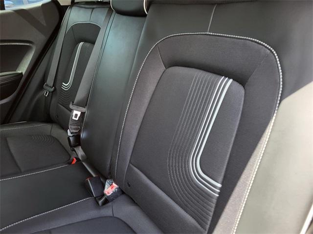 used 2025 Hyundai Venue car, priced at $19,991
