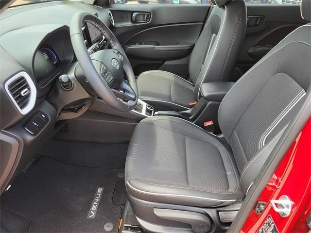 used 2025 Hyundai Venue car, priced at $19,991