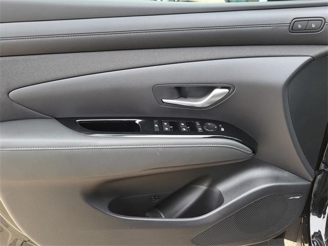 new 2025 Hyundai Tucson car, priced at $36,940