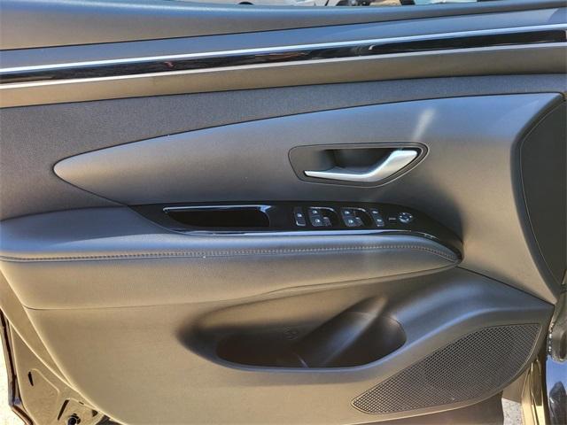 used 2024 Hyundai TUCSON Hybrid car, priced at $29,992