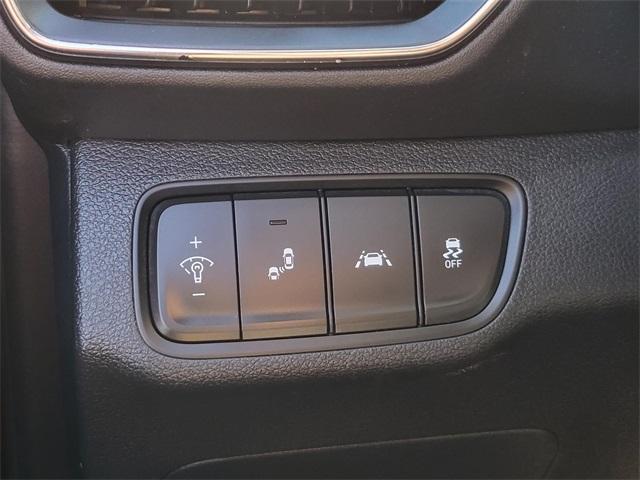 used 2020 Hyundai Santa Fe car, priced at $15,491