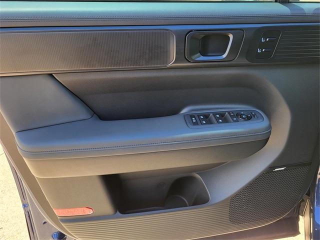 new 2025 Hyundai SANTA FE HEV car, priced at $44,775