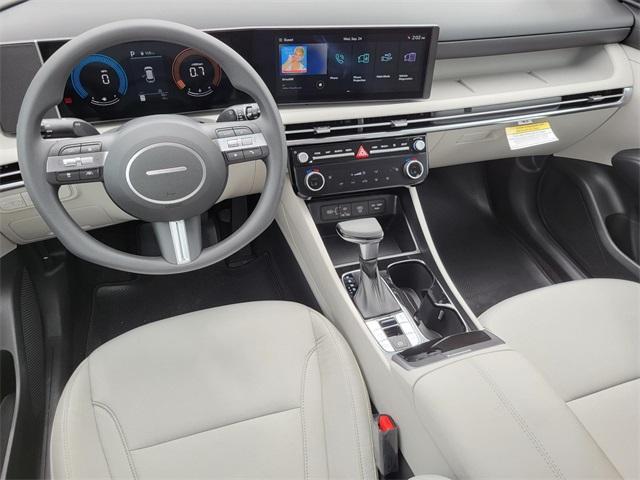 new 2026 Hyundai Tucson car, priced at $29,715