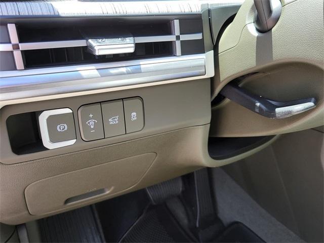 new 2025 Hyundai SANTA FE HEV car, priced at $43,179