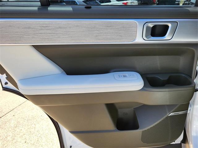 new 2025 Hyundai SANTA FE HEV car, priced at $43,179