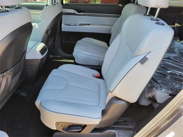 new 2025 Hyundai Palisade car, priced at $44,020