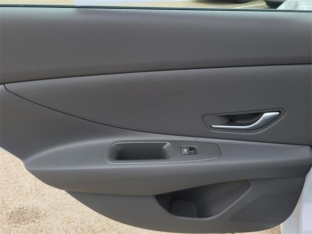 new 2025 Hyundai Elantra car, priced at $21,991
