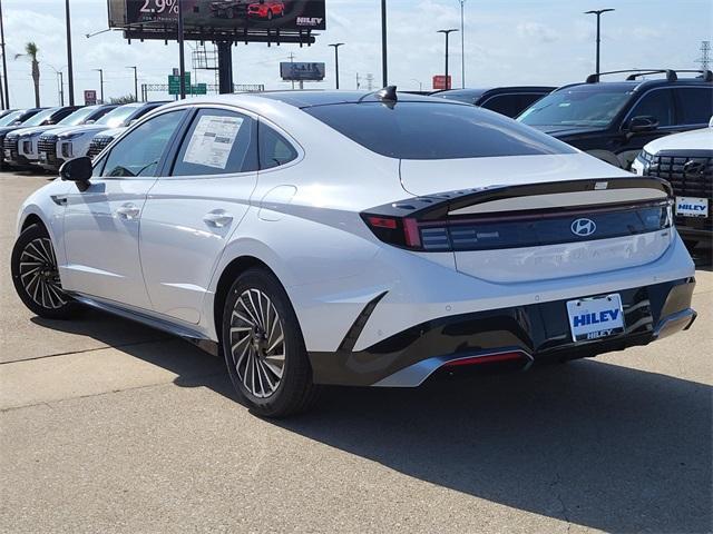 new 2025 Hyundai Sonata Hybrid car, priced at $35,780