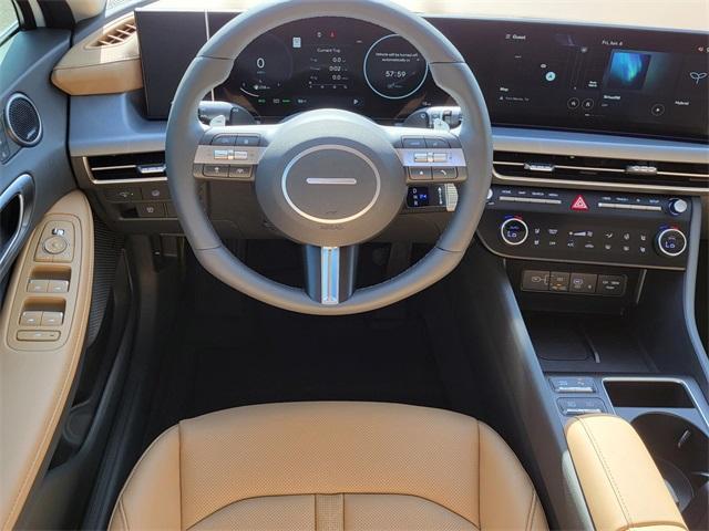new 2025 Hyundai Sonata Hybrid car, priced at $35,780