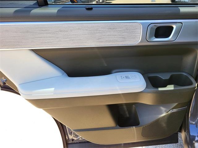 new 2025 Hyundai SANTA FE HEV car, priced at $43,479