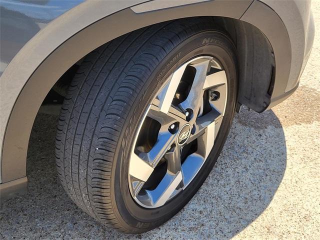 used 2023 Hyundai Venue car, priced at $19,991