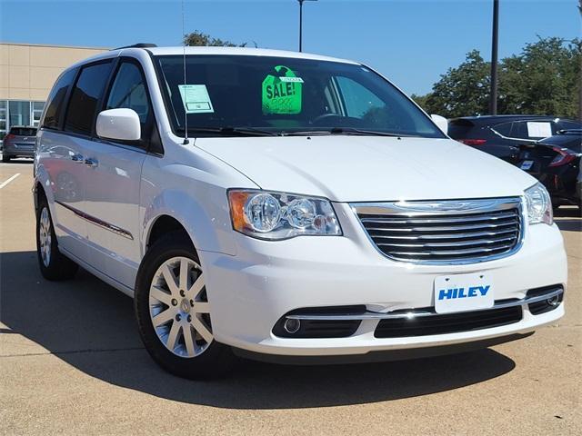used 2015 Chrysler Town & Country car, priced at $9,391