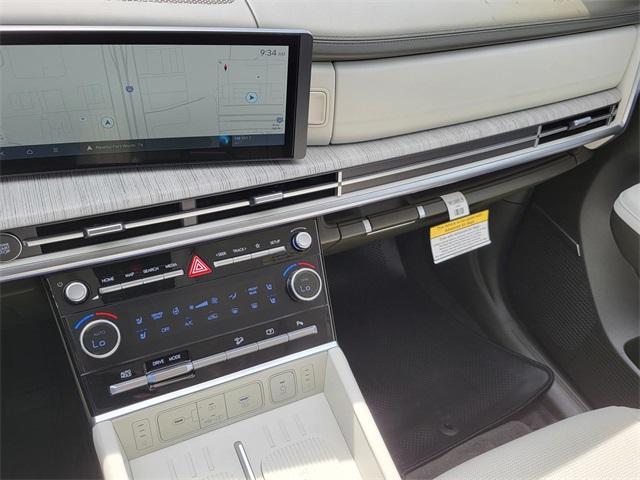 new 2025 Hyundai SANTA FE HEV car, priced at $44,925