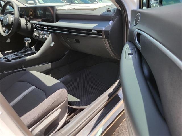 new 2025 Hyundai Sonata car, priced at $24,980