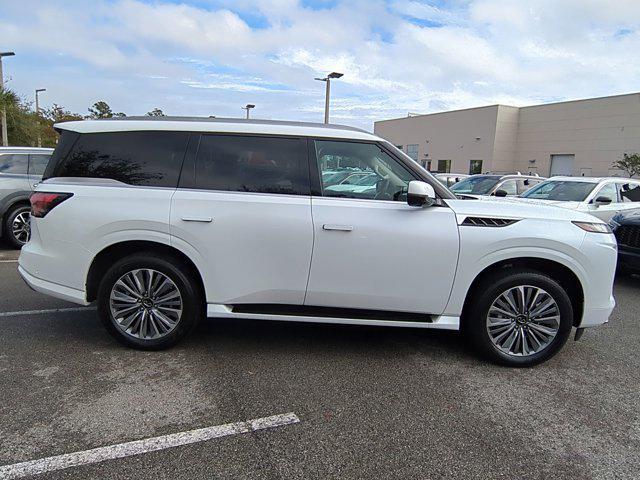 new 2025 INFINITI QX80 car, priced at $88,000